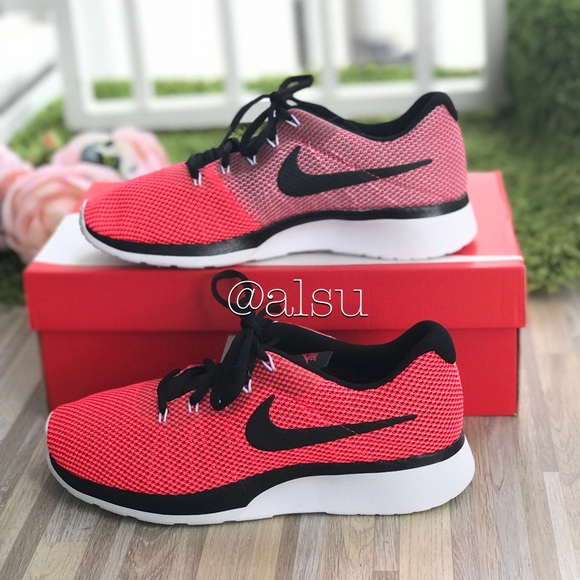 🎁 Santa’s Special 🎄 NWT Nike Tanjun Racer Tropical 🌴 Pink Women Size 7.5 8.5 - Picture 5 of 7